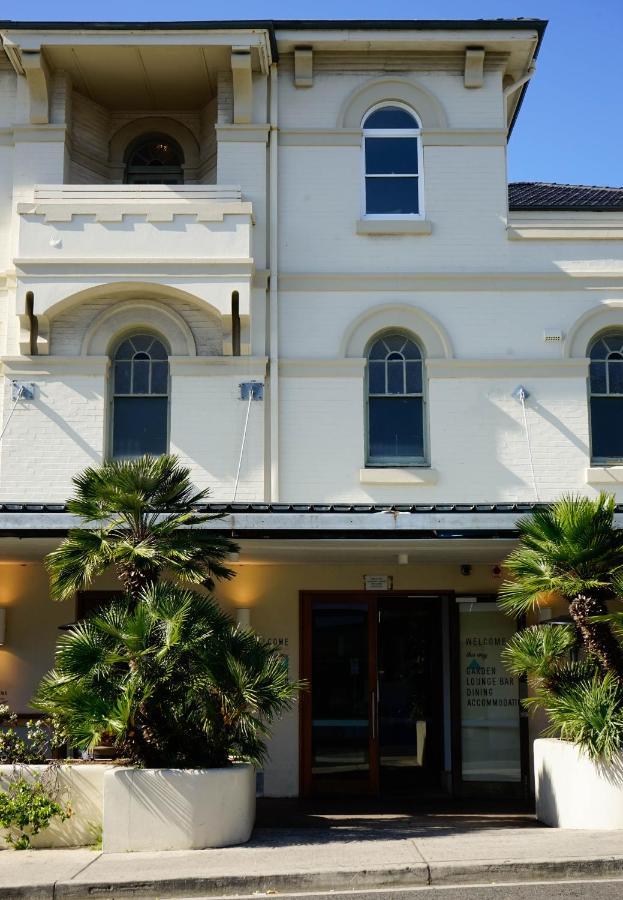 The Clovelly Hotel Sydney Exterior photo